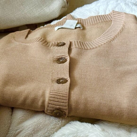 Banana Republic Extra Fine Merino Wool Blend Cardigan Sweater Size Small - Picture 9 of 9